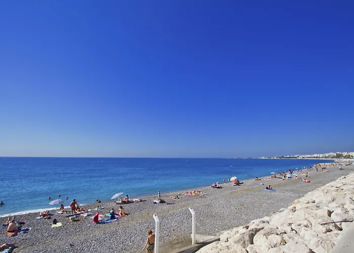 Sea Front Palace Promenade